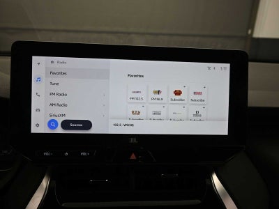 2024 Toyota Venza LE