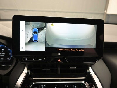 2024 Toyota Venza LE