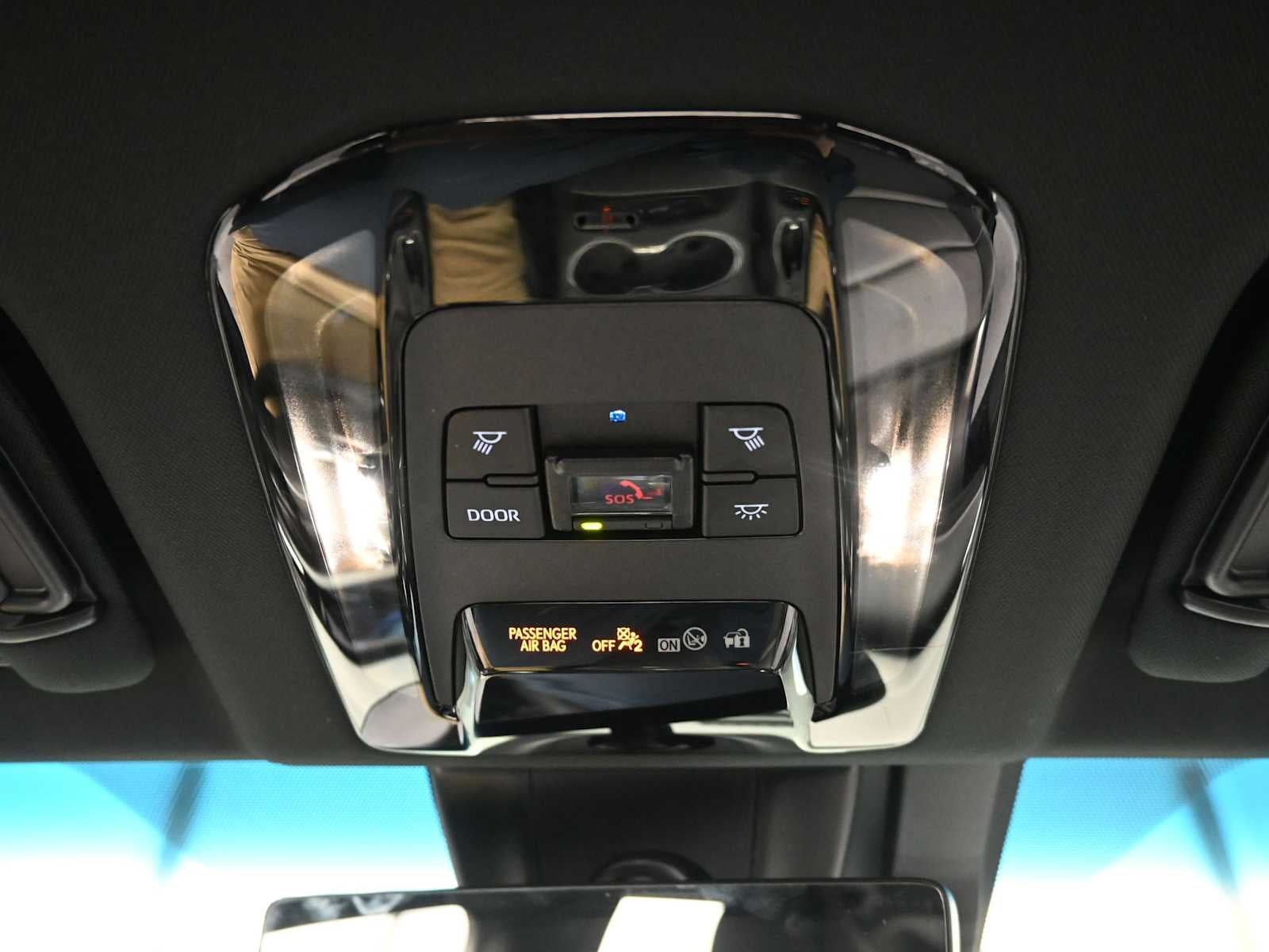 2024 Toyota Venza LE