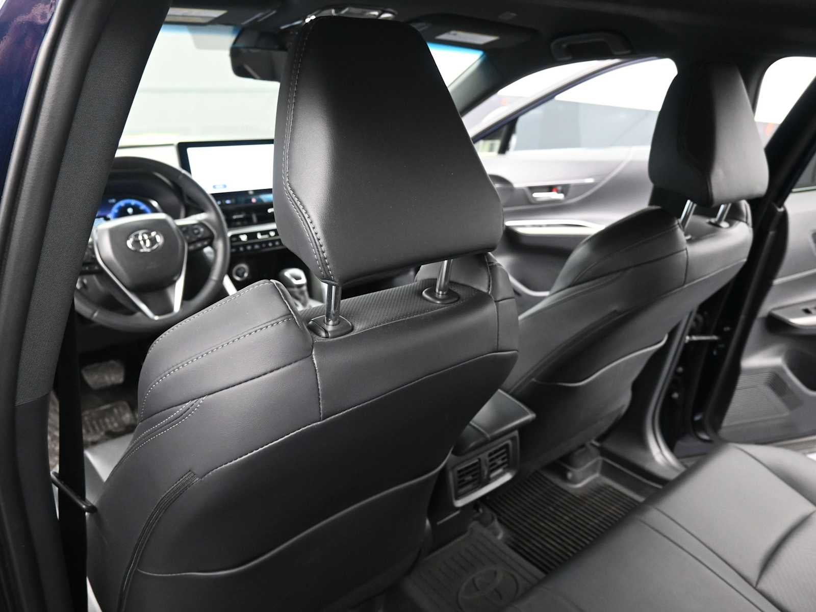 2024 Toyota Venza LE