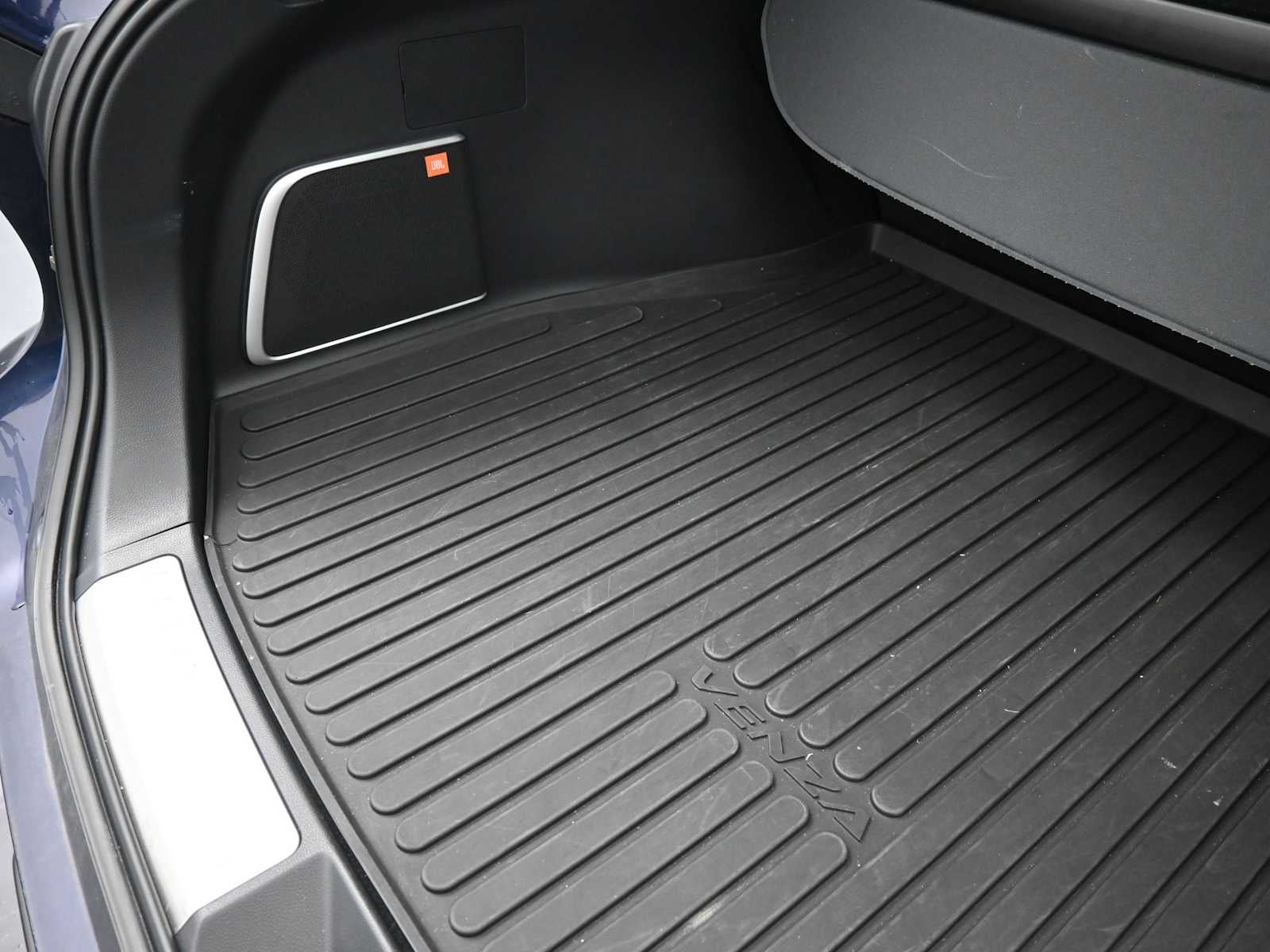 2024 Toyota Venza LE