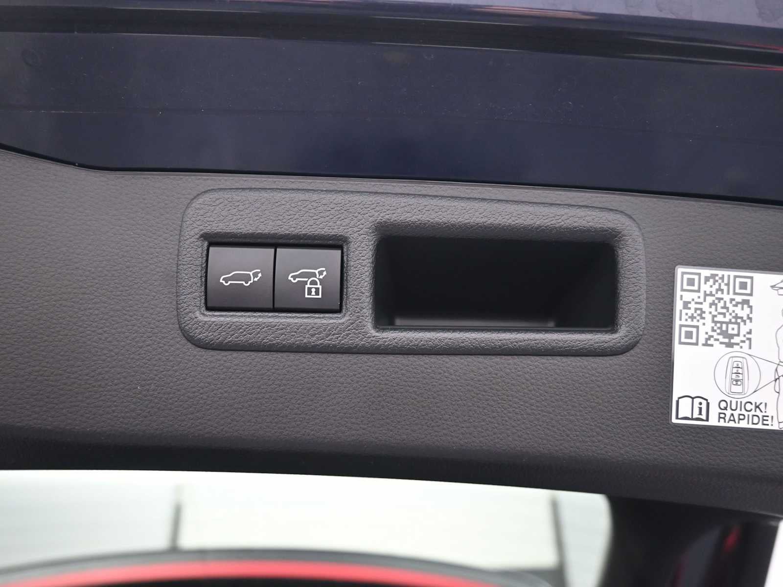 2024 Toyota Venza LE