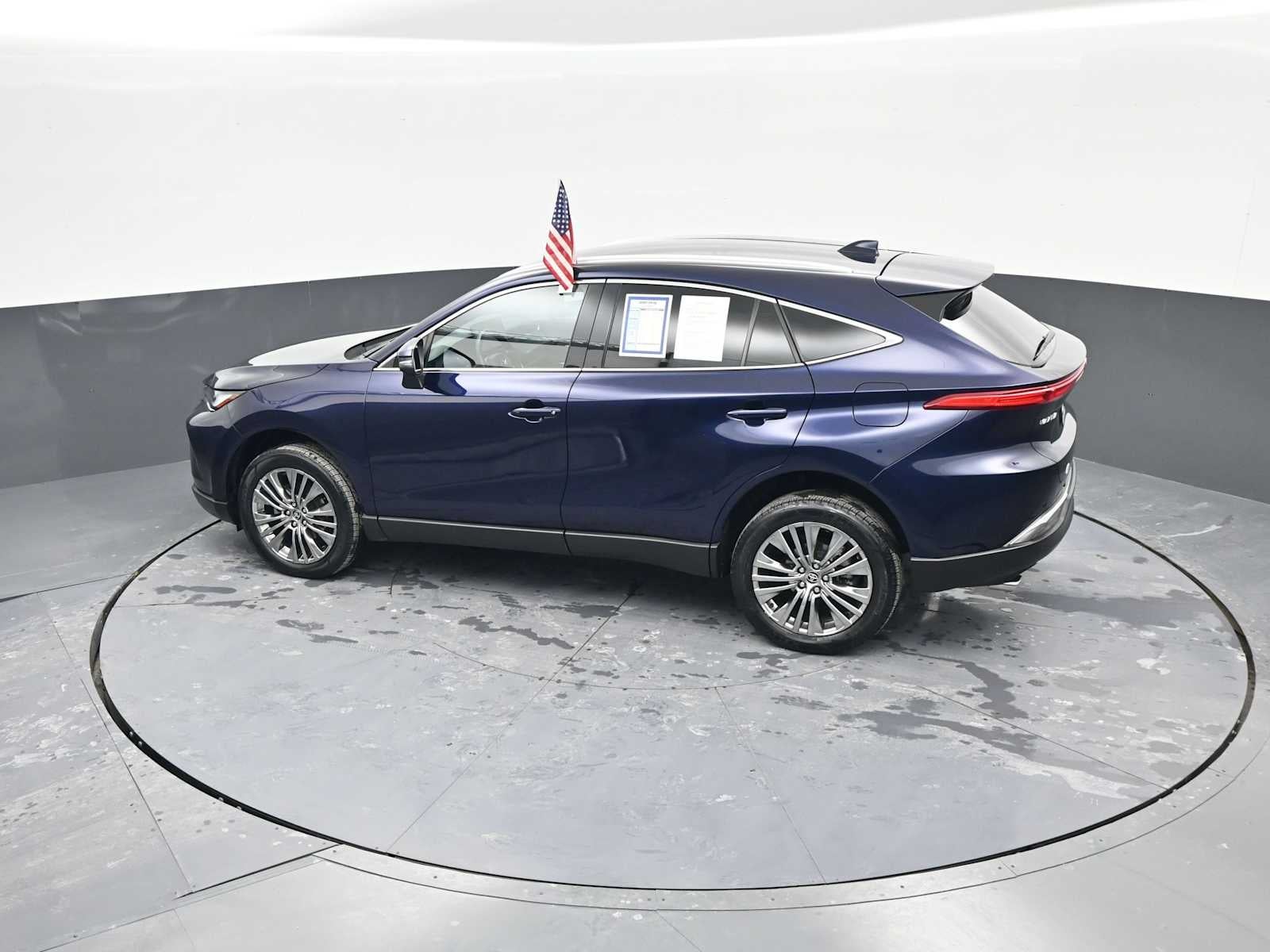 2024 Toyota Venza LE