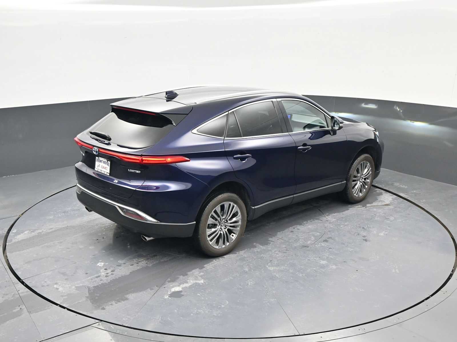 2024 Toyota Venza LE