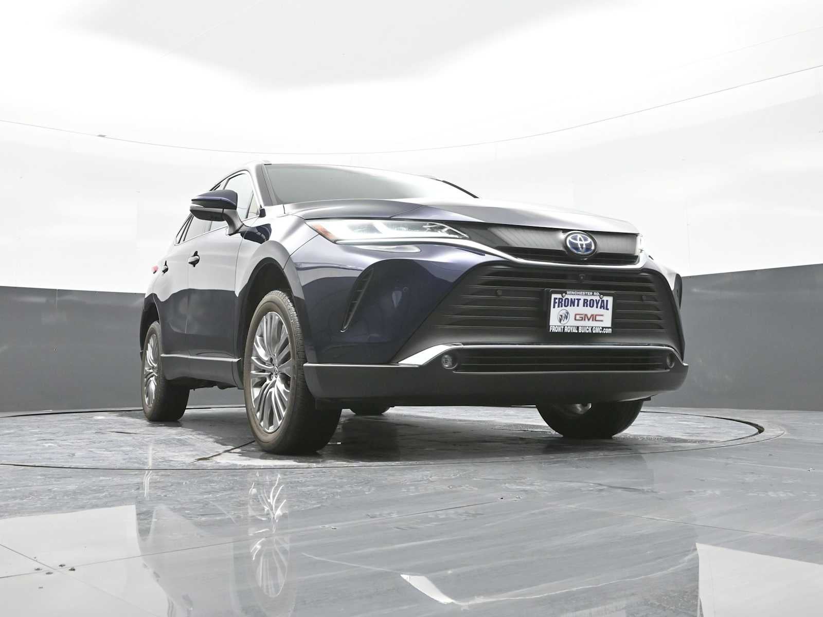 2024 Toyota Venza LE