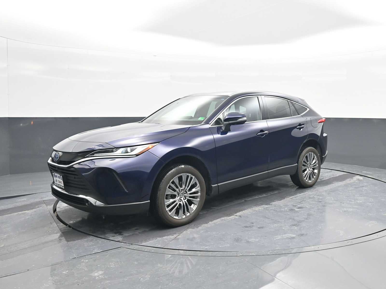 2024 Toyota Venza LE