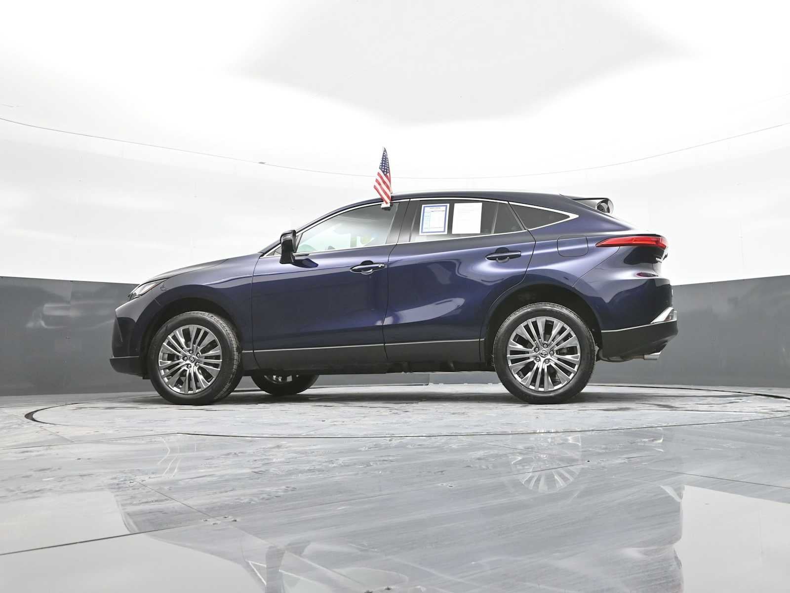 2024 Toyota Venza LE