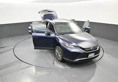 2024 Toyota Venza LE