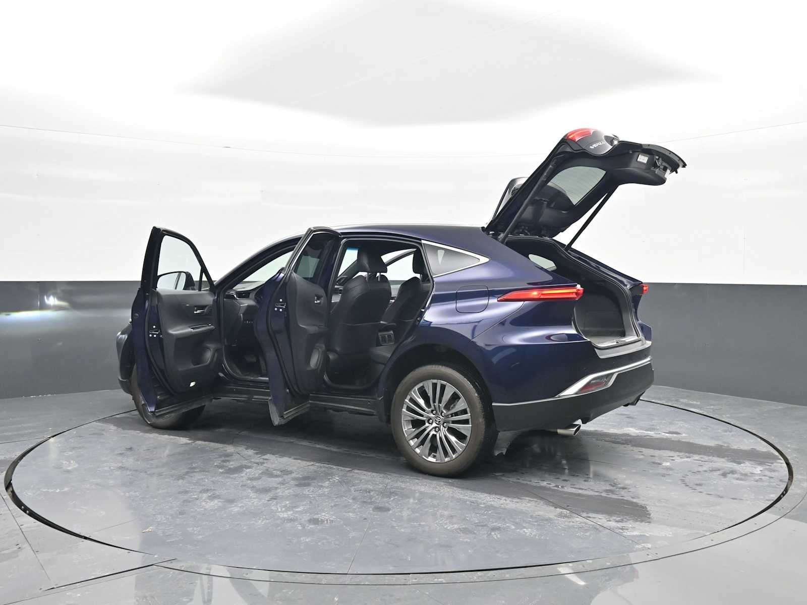 2024 Toyota Venza LE