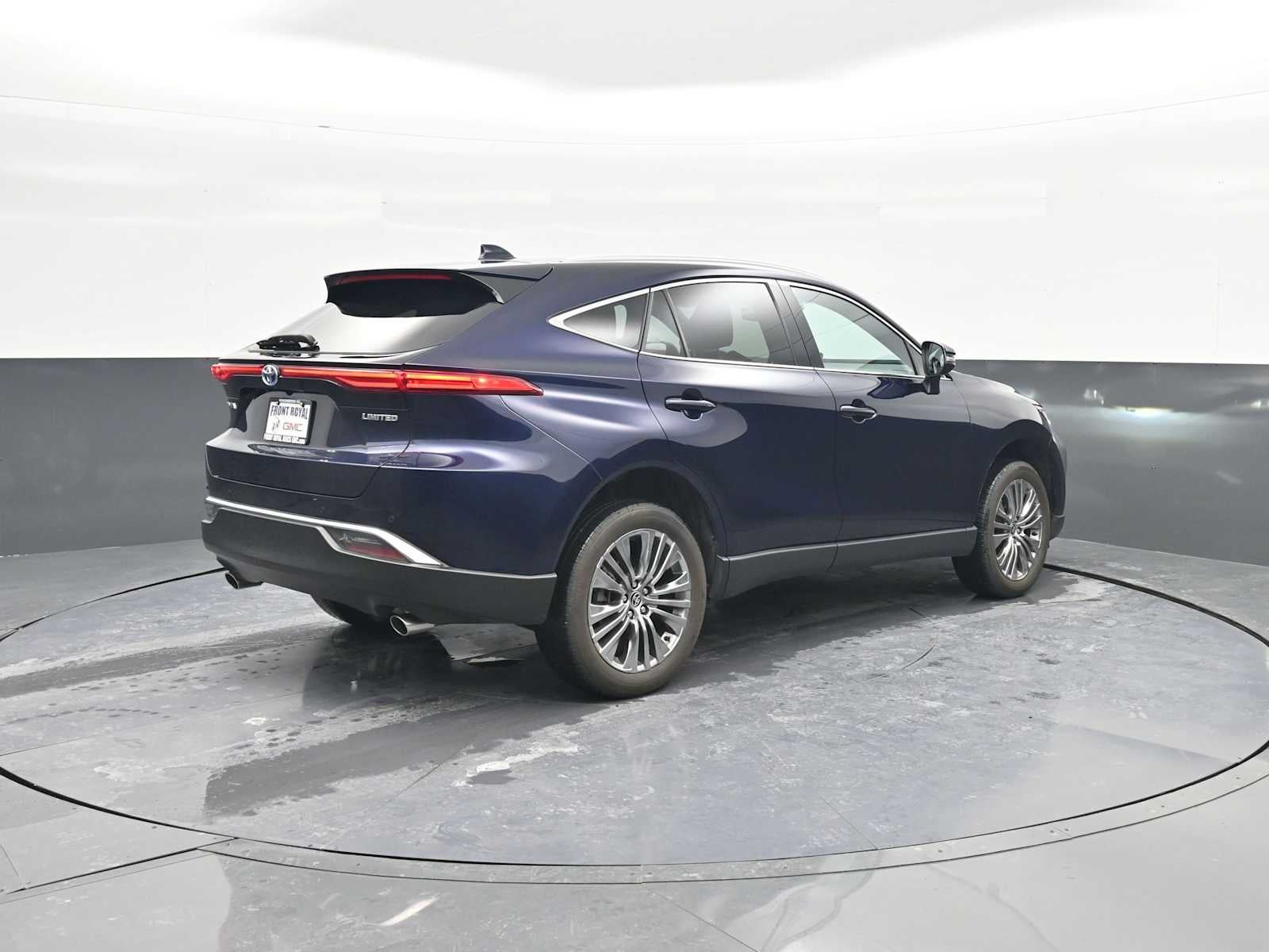 2024 Toyota Venza LE