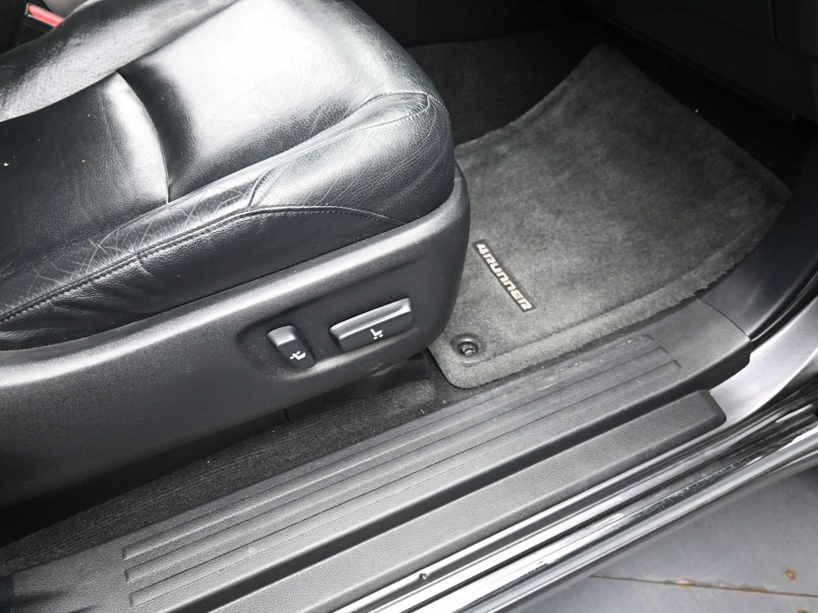 2013 Toyota 4Runner SR5