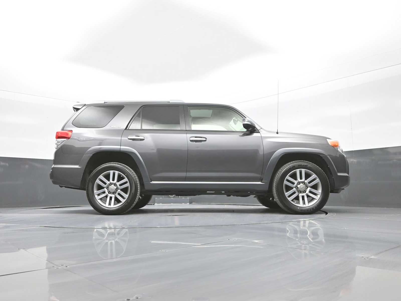 2013 Toyota 4Runner SR5