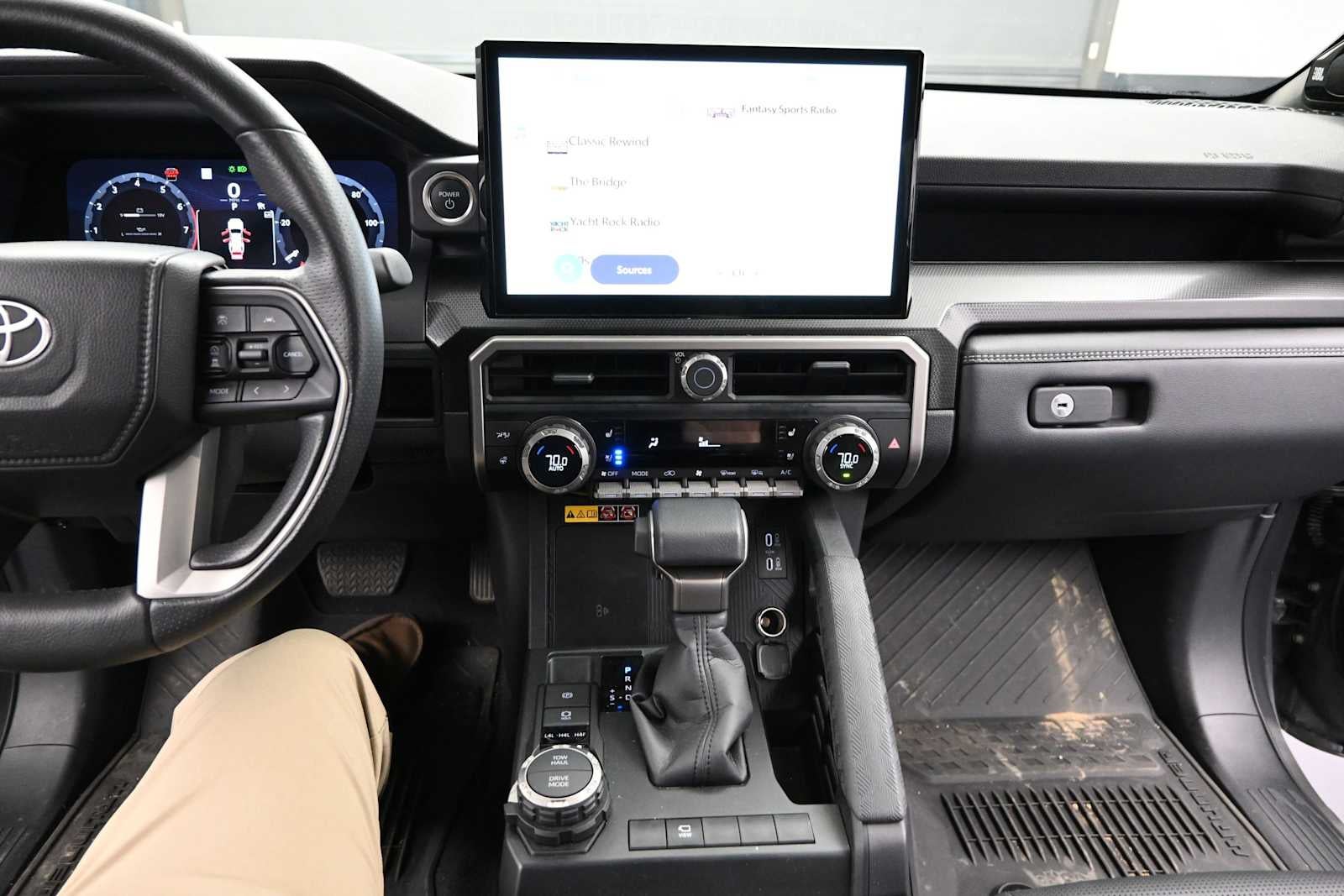 2025 Toyota 4Runner Hybrid TRD Off Road