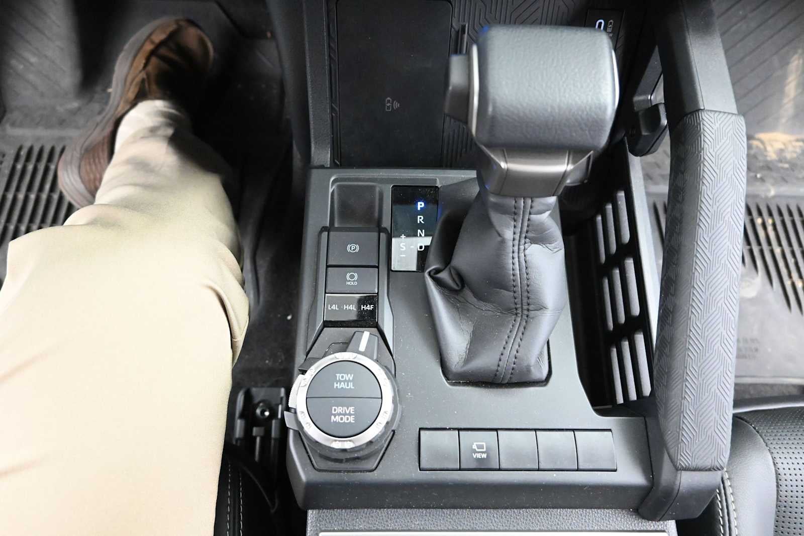 2025 Toyota 4Runner Hybrid TRD Off Road
