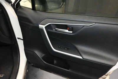 2019 Toyota RAV4 Hybrid XSE