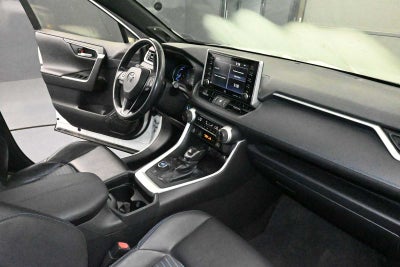 2019 Toyota RAV4 Hybrid XSE