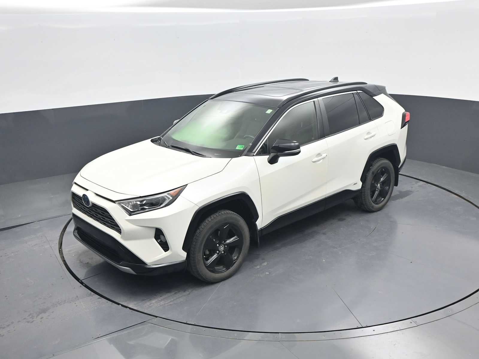 2019 Toyota RAV4 Hybrid XSE