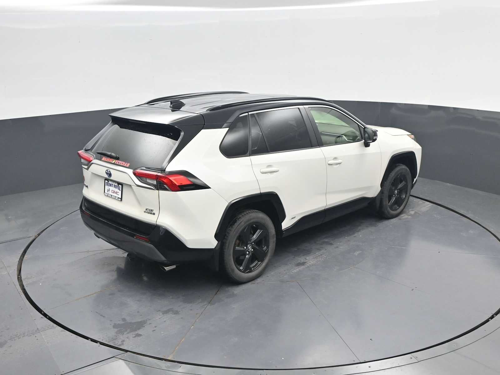2019 Toyota RAV4 Hybrid XSE
