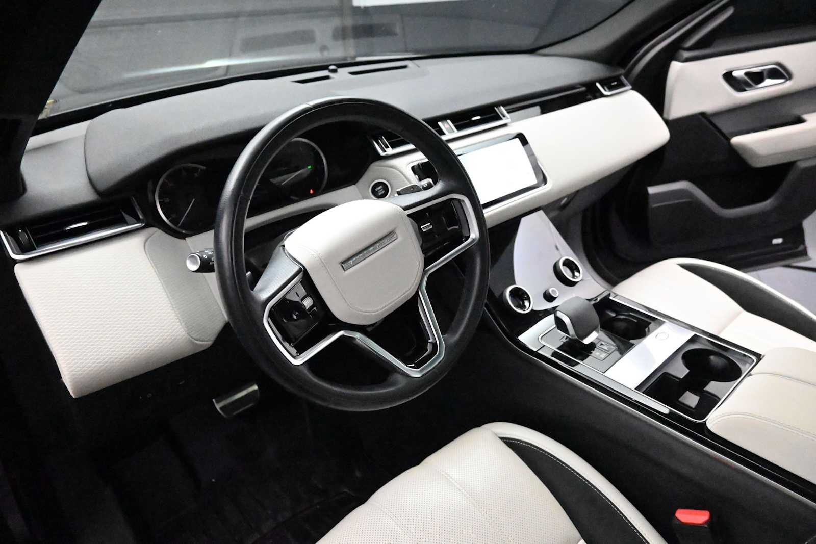 2023 Land Rover Range Rover Velar R-Dynamic S