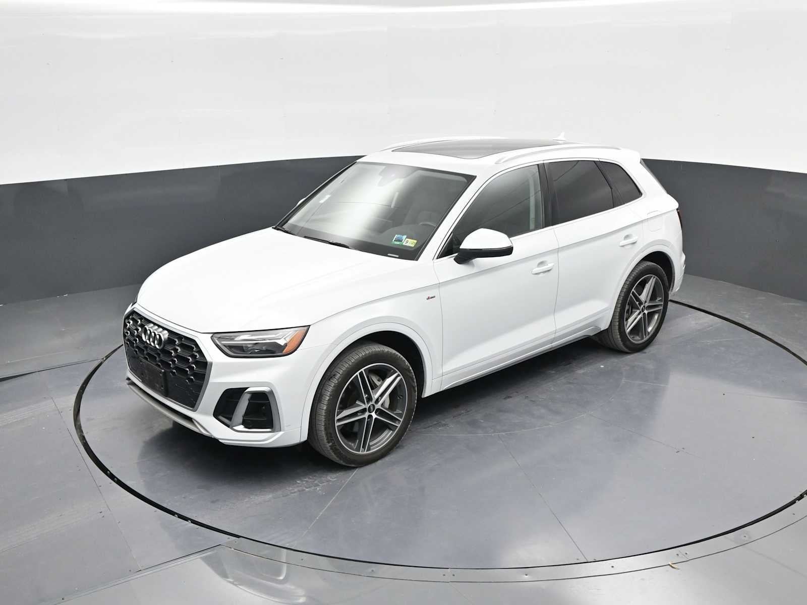 2021 Audi Q5 Premium Plus
