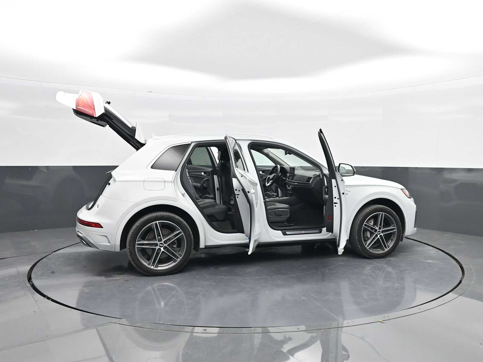 2021 Audi Q5 Premium Plus