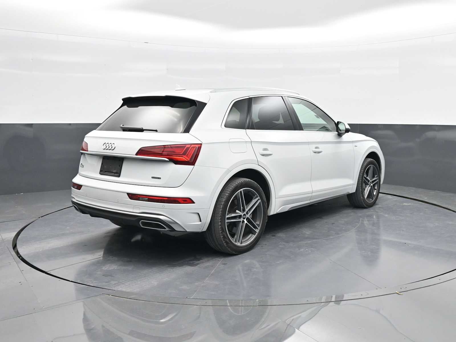 2021 Audi Q5 Premium Plus