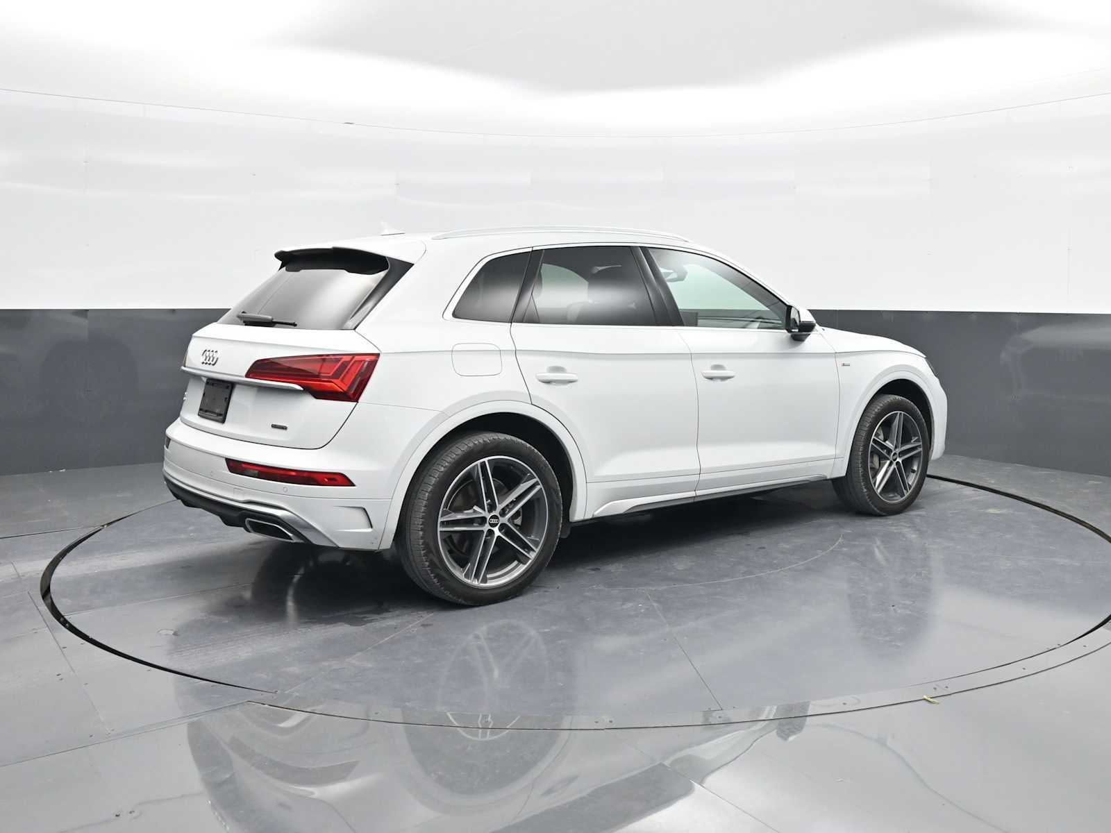 2021 Audi Q5 Premium Plus