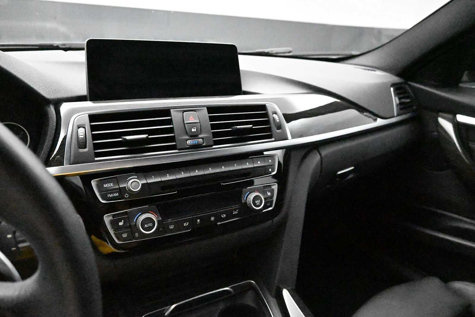2016 BMW 3 Series 328i