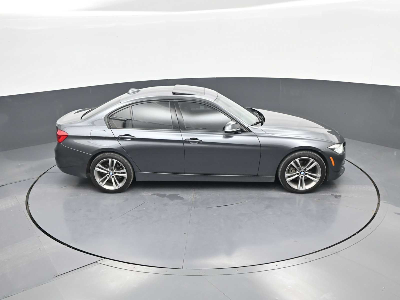 2016 BMW 3 Series 328i