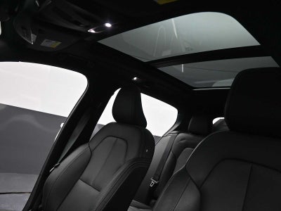 2020 Volvo XC40 Inscription