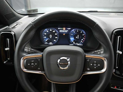 2020 Volvo XC40 Inscription