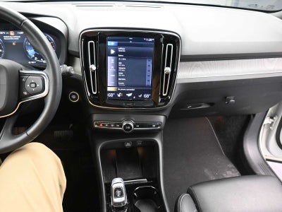 2020 Volvo XC40 Inscription