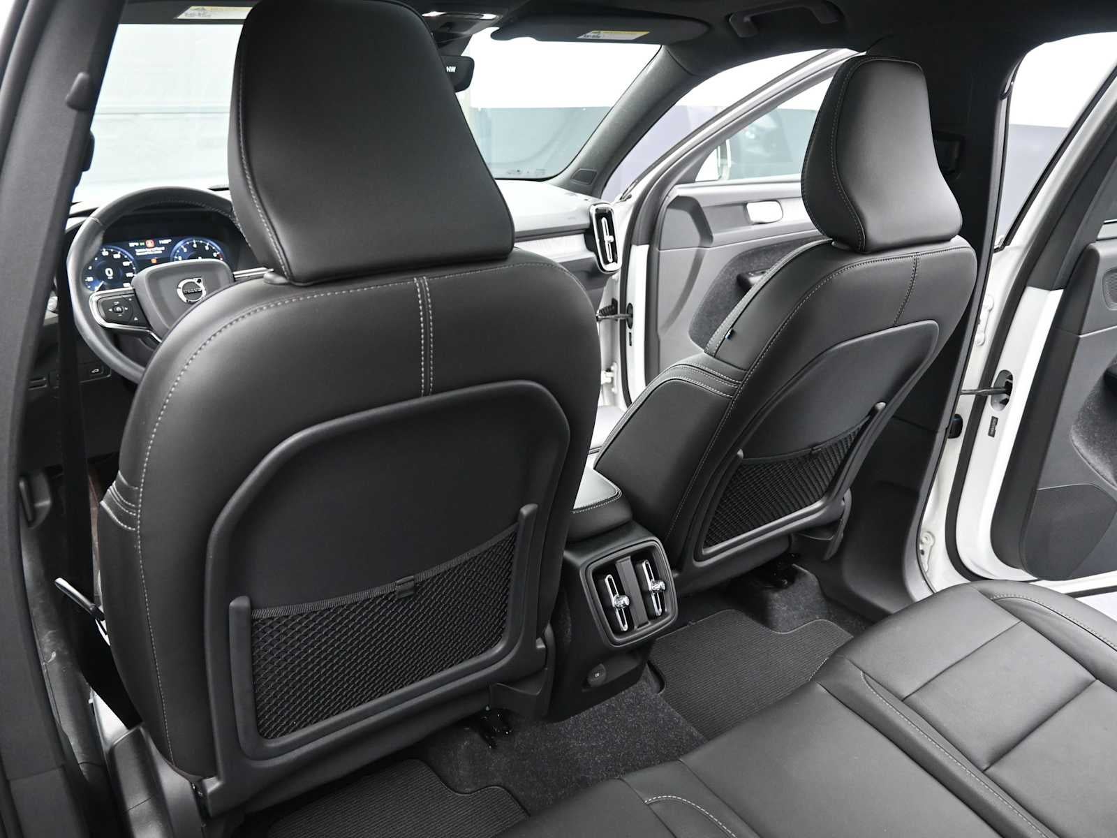 2020 Volvo XC40 Inscription