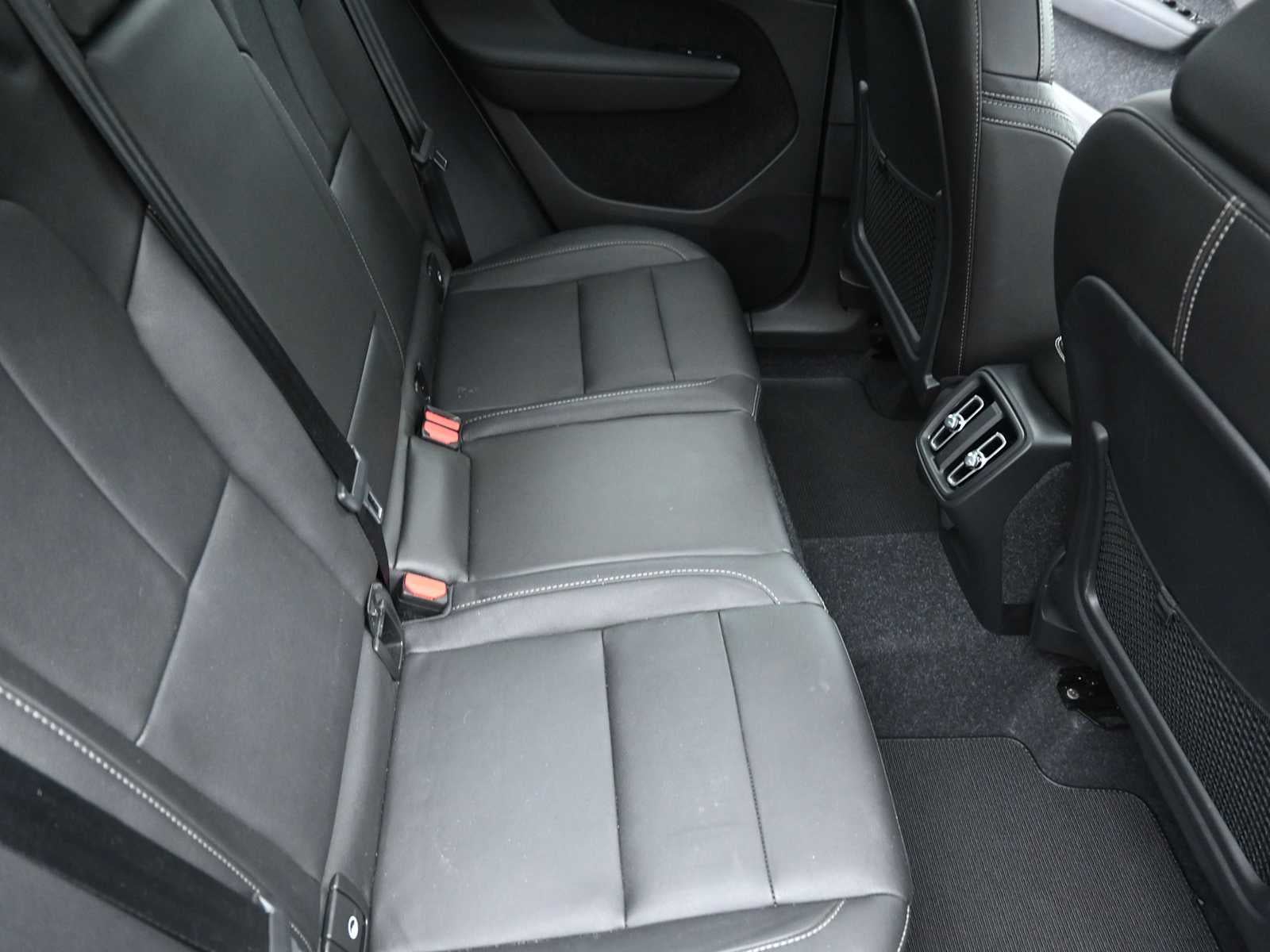 2020 Volvo XC40 Inscription