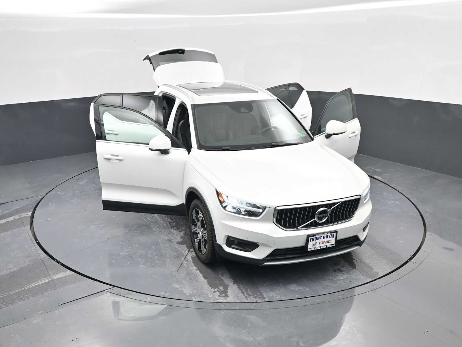 2020 Volvo XC40 Inscription