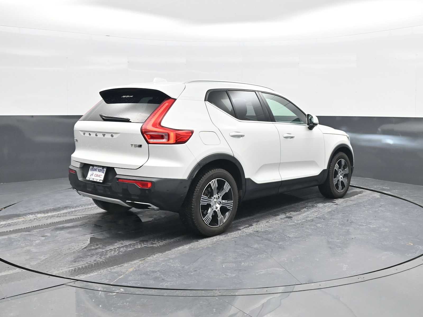 2020 Volvo XC40 Inscription