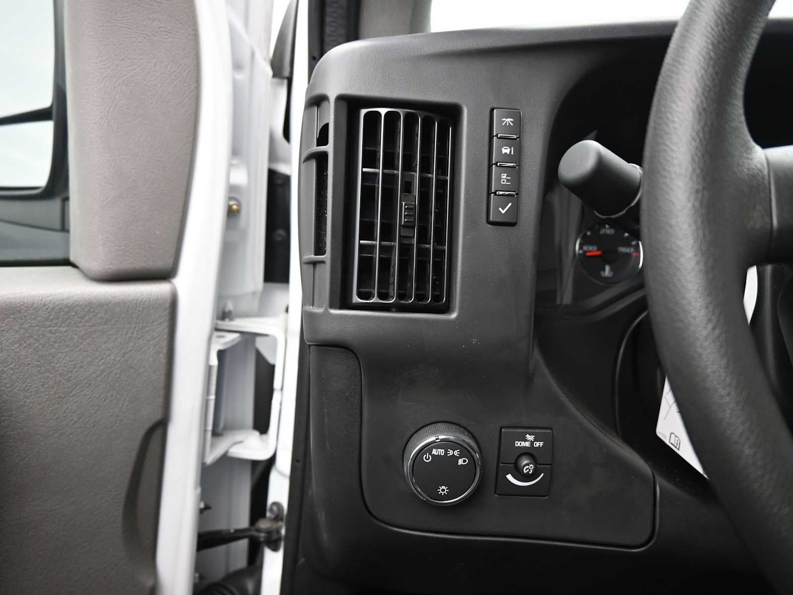 2018 Volvo XC90 Momentum