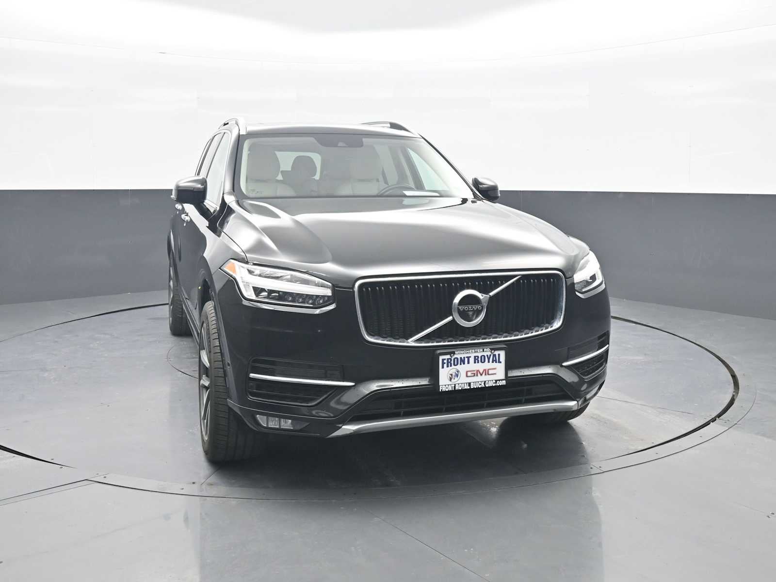 2018 Volvo XC90 Momentum