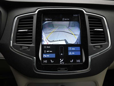 2018 Volvo XC90 Momentum