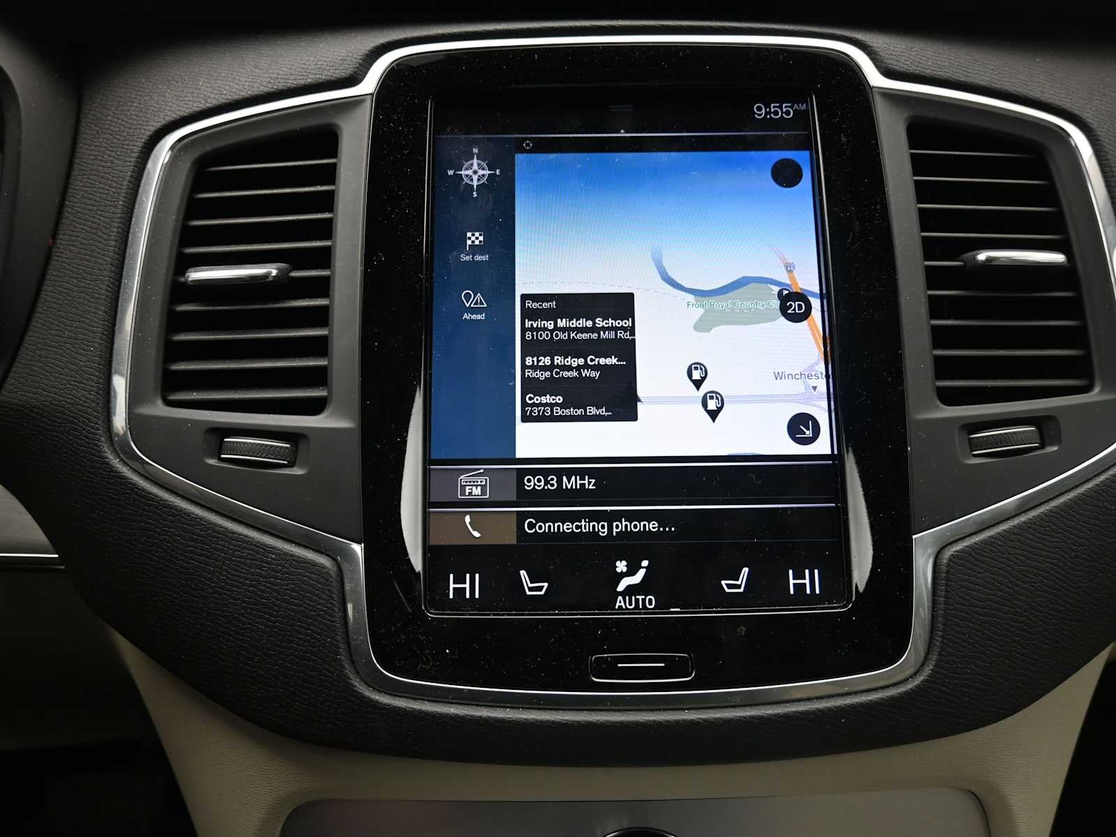 2018 Volvo XC90 Momentum