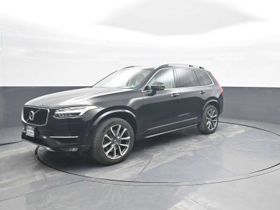 2018 Volvo XC90 Momentum