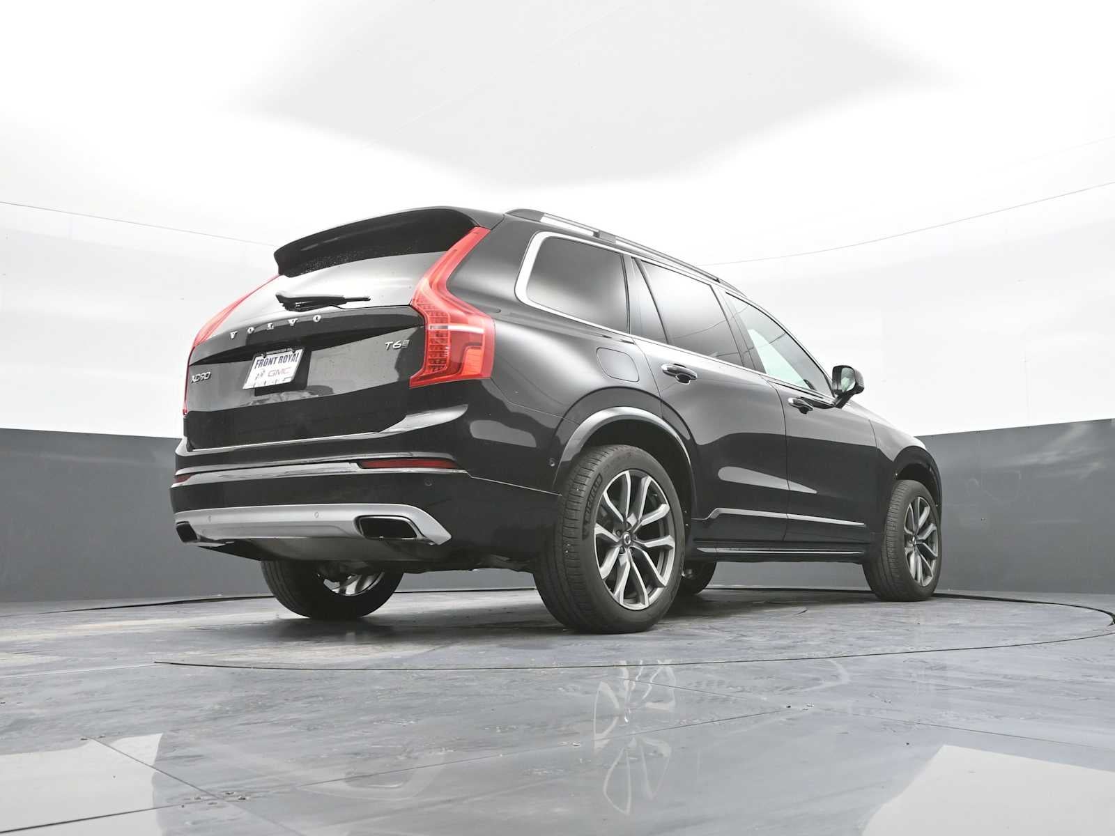 2018 Volvo XC90 Momentum