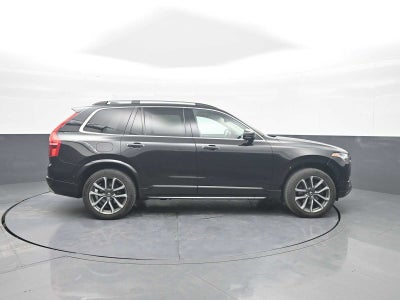 2018 Volvo XC90 Momentum