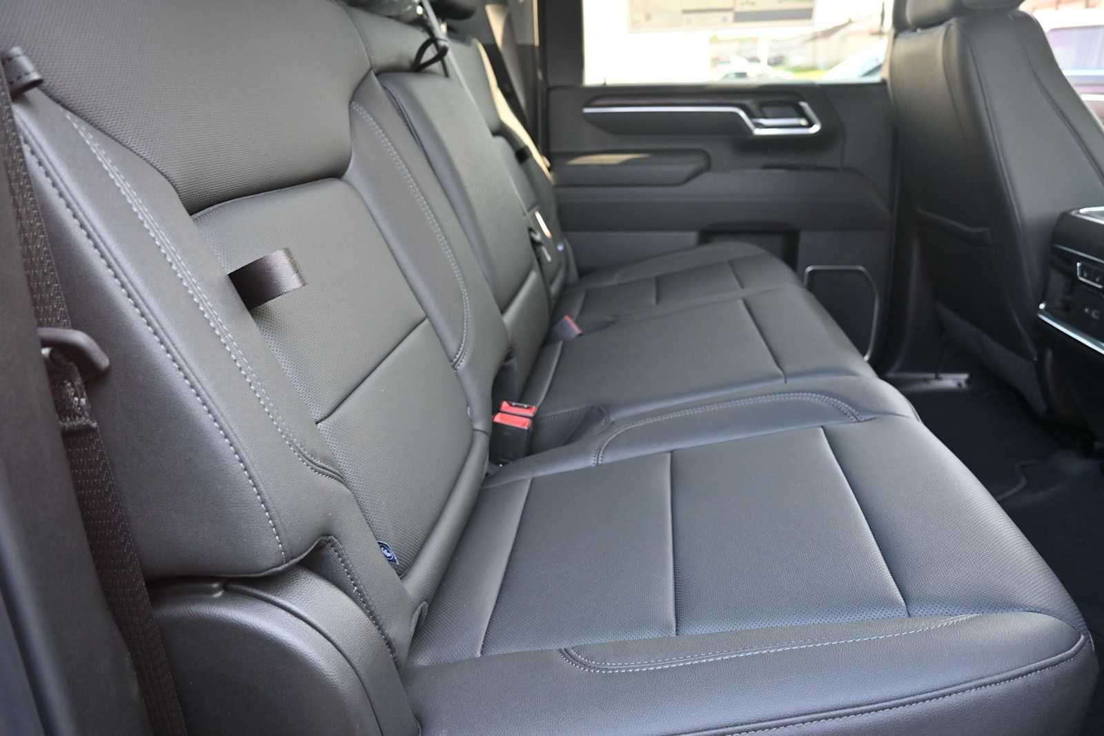 2026 GMC Sierra 3500 HD SLT DRW