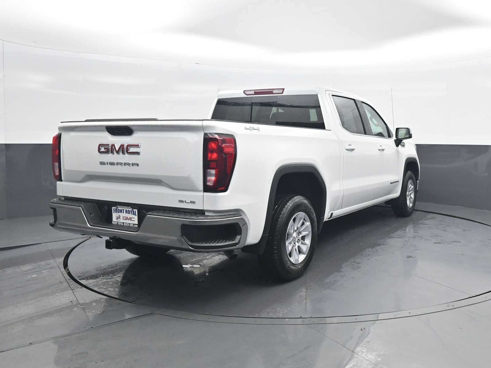 2026 GMC Sierra 1500 SLE