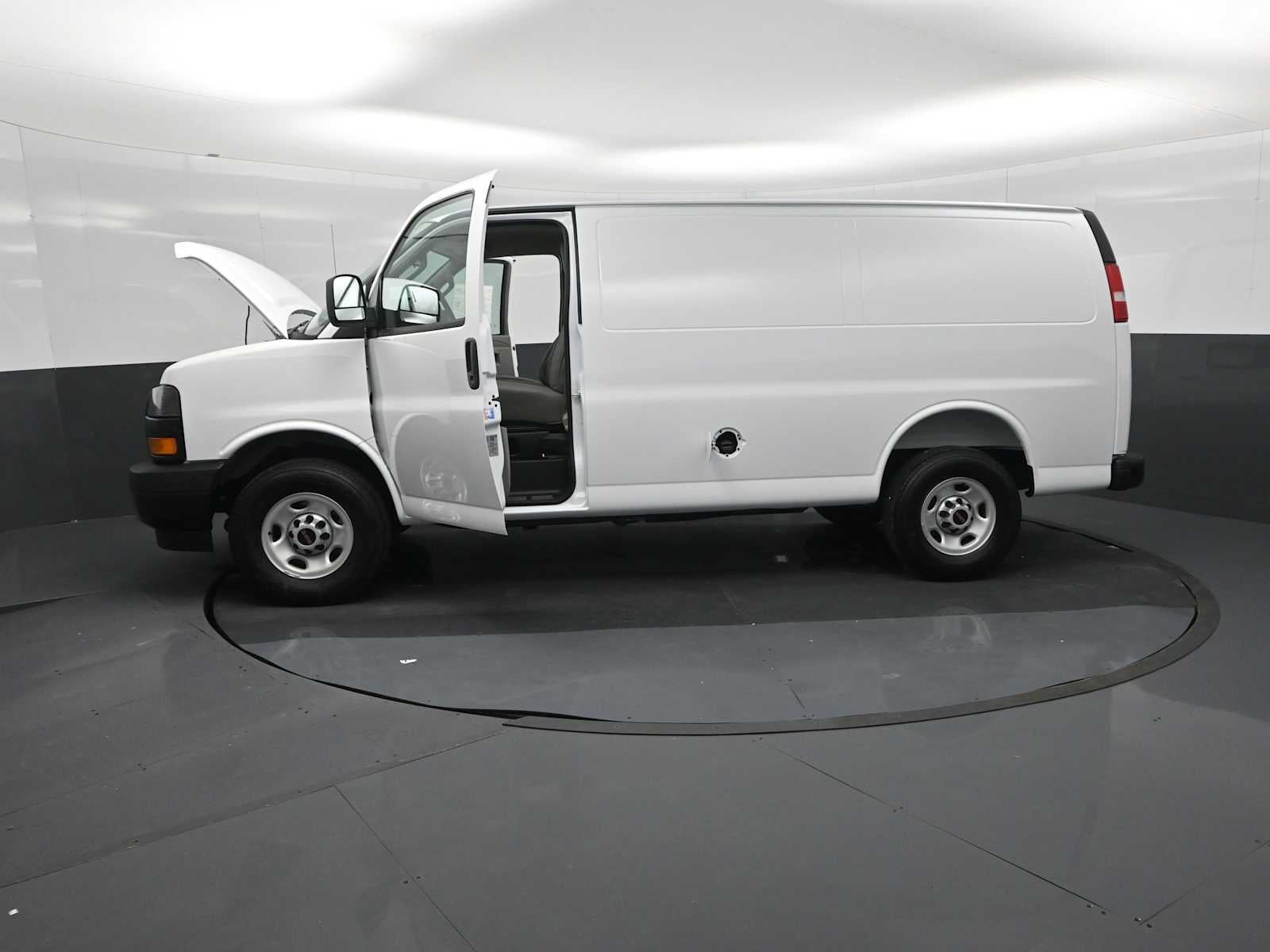 2026 GMC Savana Cargo Work Van